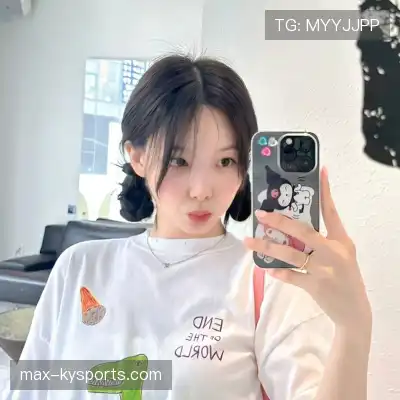 蒙倩群
